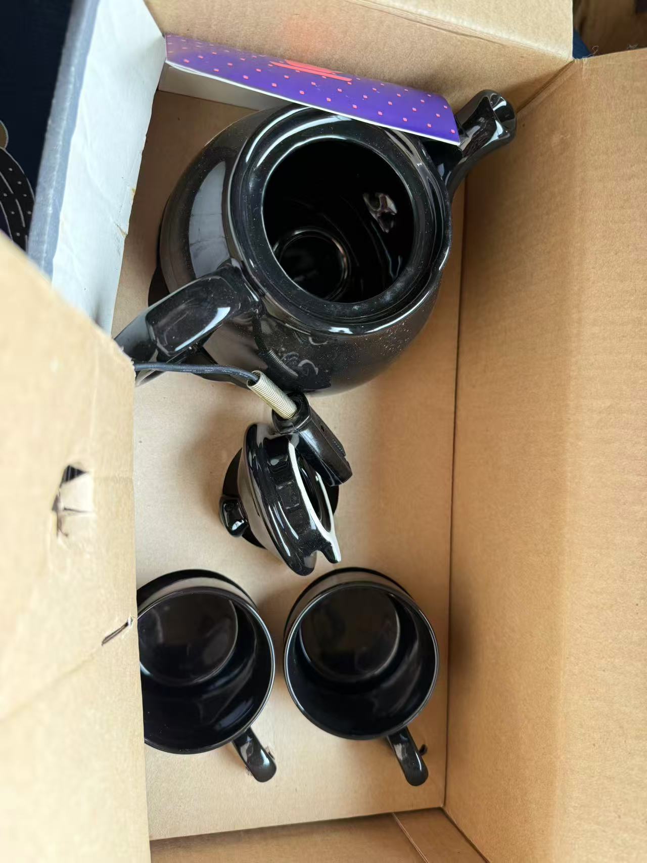 品牌：ノーブランド品 レトロ 電気ポット カップセット　現品のみ